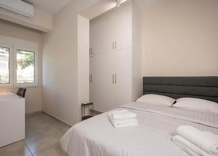 Ardian's Appartement La Canée