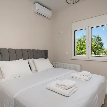 Ardian's Apartment Chania (Crete)