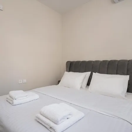 Ardian's Apartment *