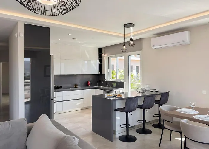 Ardian's Chania (Crete)